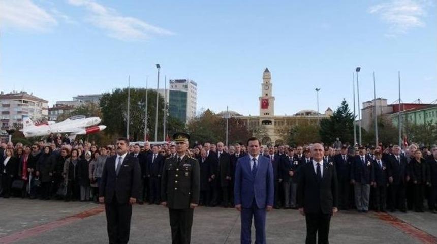 Atat&uuml;rk, B&uuml;y&uuml;k&ccedil;ekmece&rsquo;de Anıldı