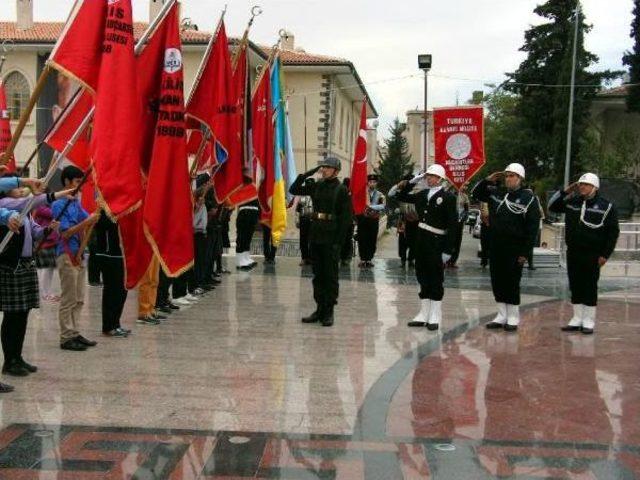 Atatürk, Kilis'te Anıldı