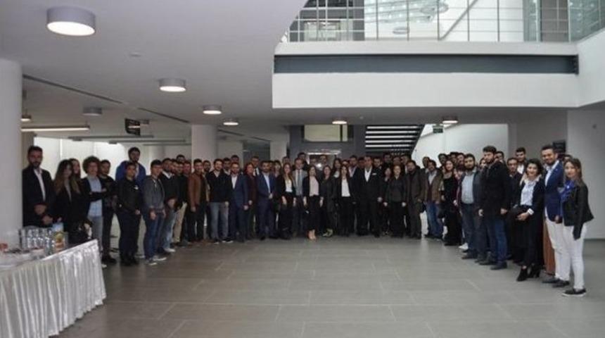 Uşak&rsquo;ta Gen&ccedil; Girişimci Adayları Toplantısı Ger&ccedil;ekleşti