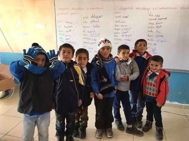 Manavgat, Karslı Öğrencileri Sevindirdi 1