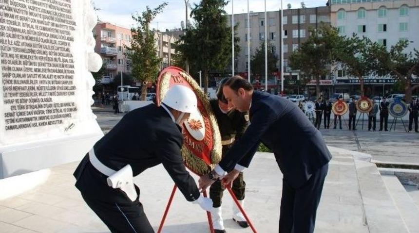 Atat&uuml;rk &Ouml;l&uuml;m&uuml;n&uuml;n 78. Yılında Adıyaman&rsquo;da Anıldı