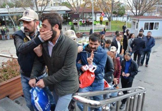 Bursa'da Pkk Operasyonu Şüphelileri Adliyede