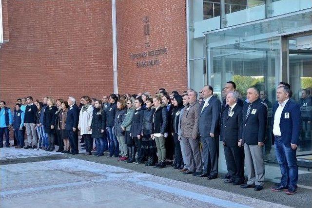 Tepebaşı Belediyesi Ata’yı Andı