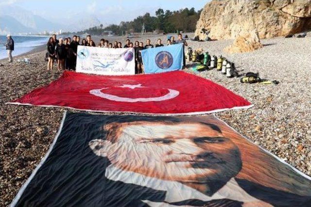 Antalya'da Atatürk Ölüm Yıldönümünde Etkinliklerle Anıldı