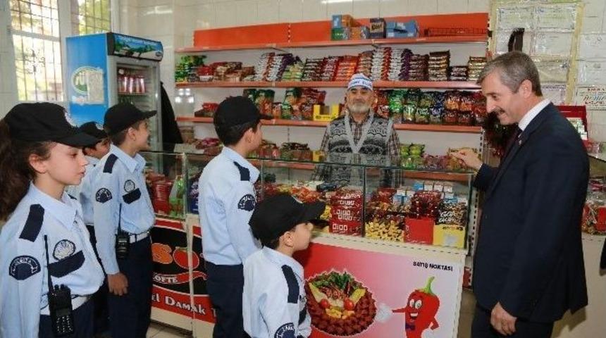 Minik Zabıtalar İş Başında