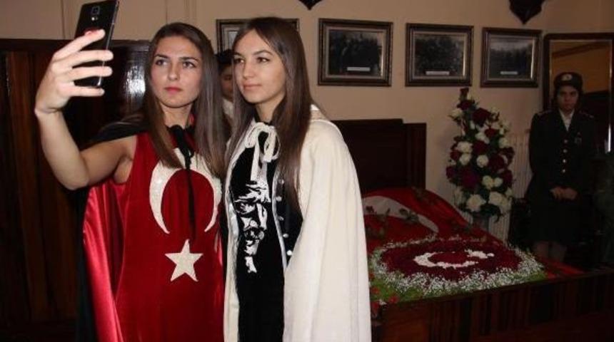 Trakya, B&uuml;y&uuml;k &Ouml;nder Mustafa Kemal Atat&uuml;rk'&uuml; Andı