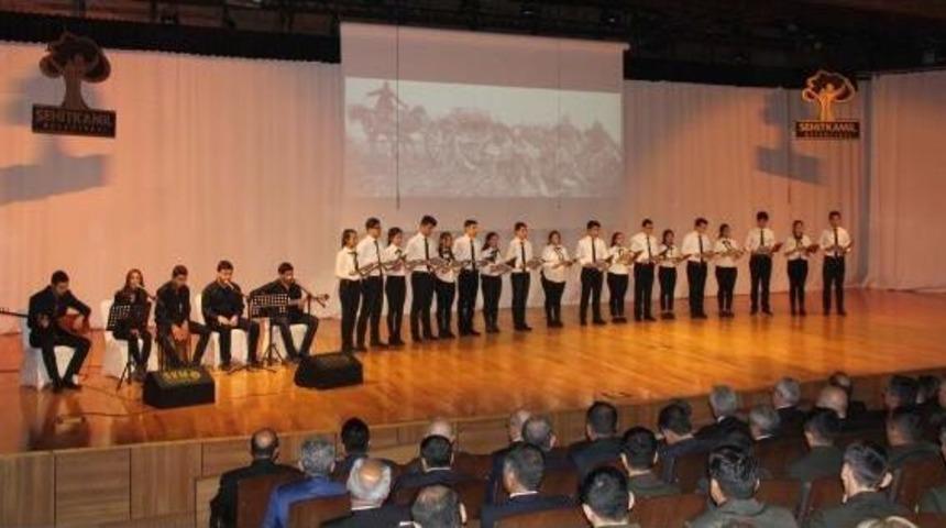 Atat&uuml;rk, Gaziantep'te Anıldı (2)