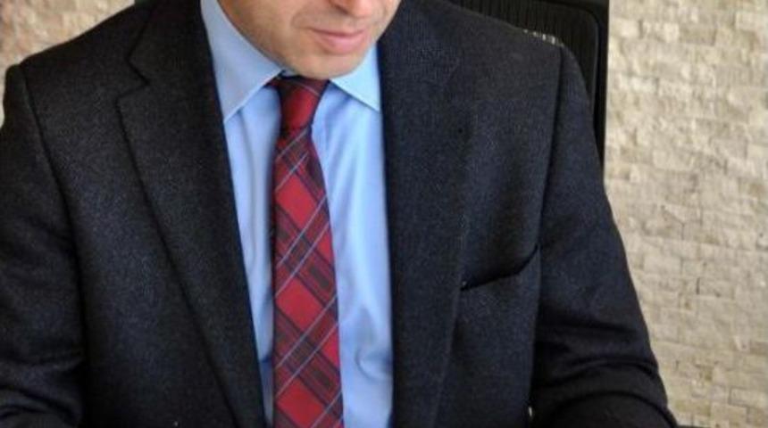 Bitlis Valisi Ahmet &Ccedil;ınar&rsquo;In 'kord&uuml;ğ&uuml;m&rsquo; Kitabı &Ccedil;ıktı