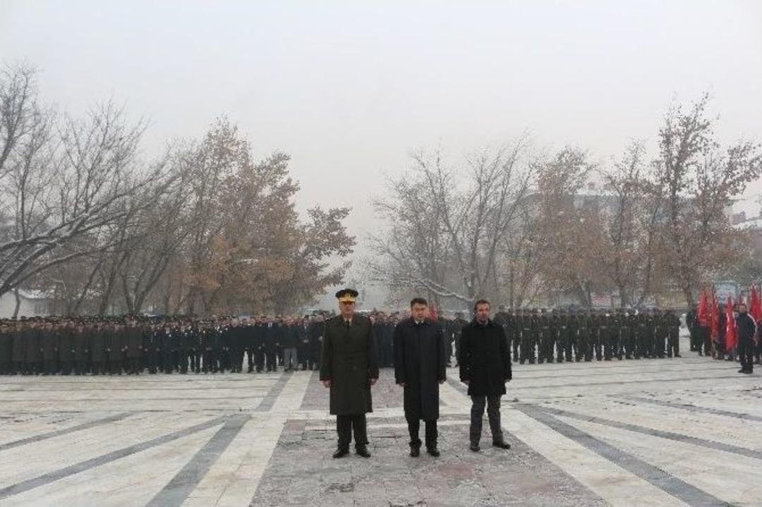 Ağrı&rsquo;da 10 Kasım Atat&uuml;rk&rsquo;&uuml; Anma T&ouml;renleri