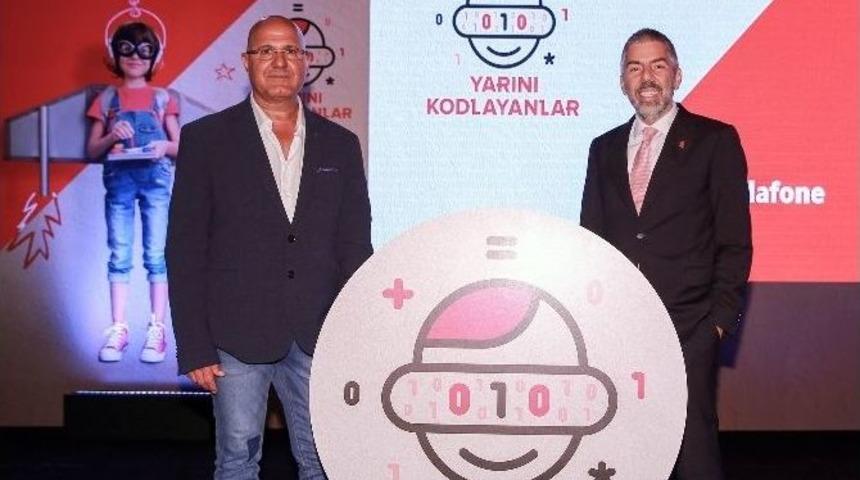 T&uuml;rkiye Vodafone Vakfı, &Ccedil;ocuk Hackathon Etkinliklerine İzmir&rsquo;den Başladı