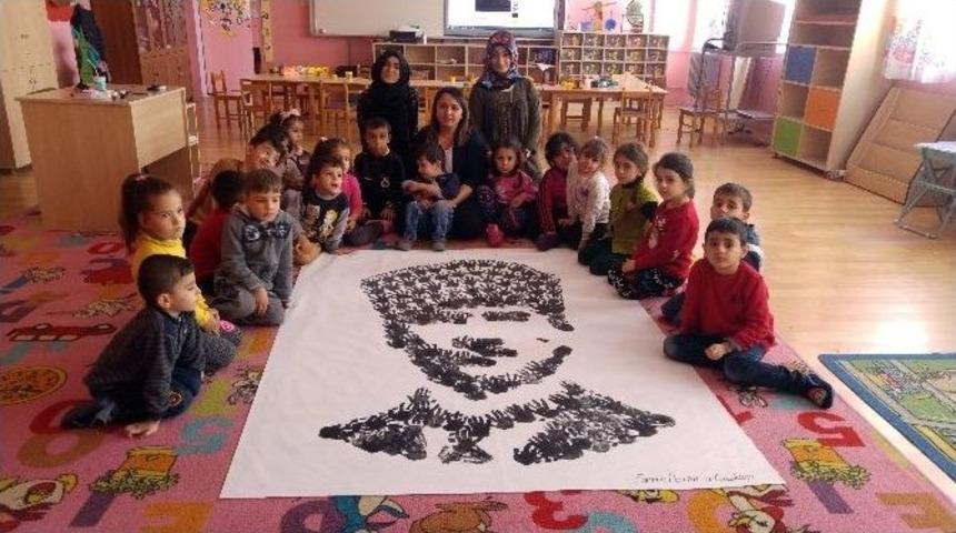 El İzleriyle, Atat&uuml;rk Portresi Yaptılar