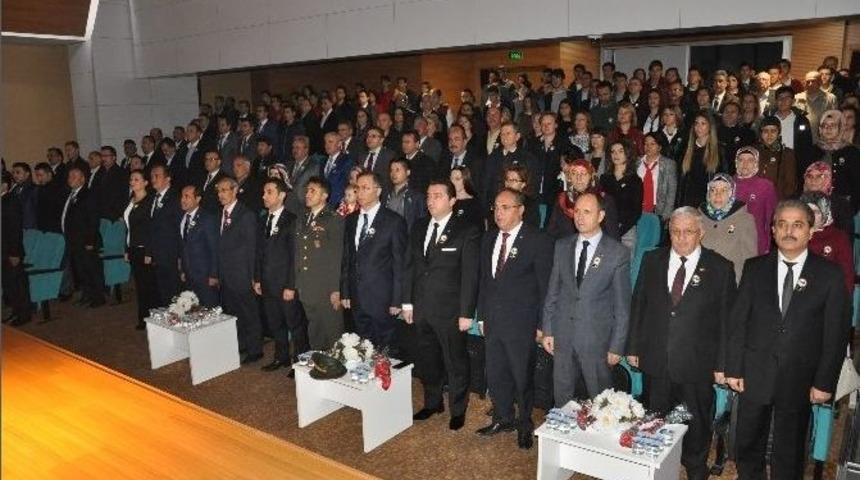 Atat&uuml;rk, &Ouml;l&uuml;m Yıl D&ouml;n&uuml;m&uuml;nde Boz&uuml;y&uuml;k&rsquo;te De Anıldı