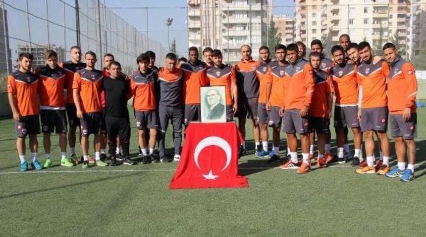 Adanaspor, Atat&uuml;rk'&uuml; Andı
