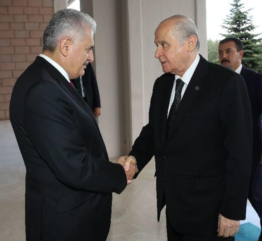 Mhp Genel Başkanı Devlet Bah&ccedil;eli, &Ccedil;ankaya K&ouml;şk&uuml;&rsquo;nde