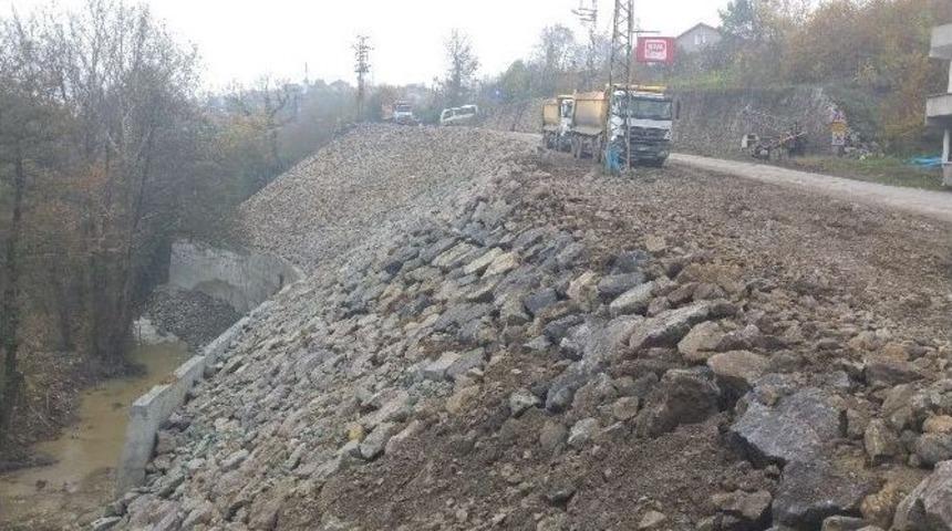 Ormanlı&rsquo;da &Ccedil;&ouml;ken Yol G&uuml;venli Hale Getiriliyor