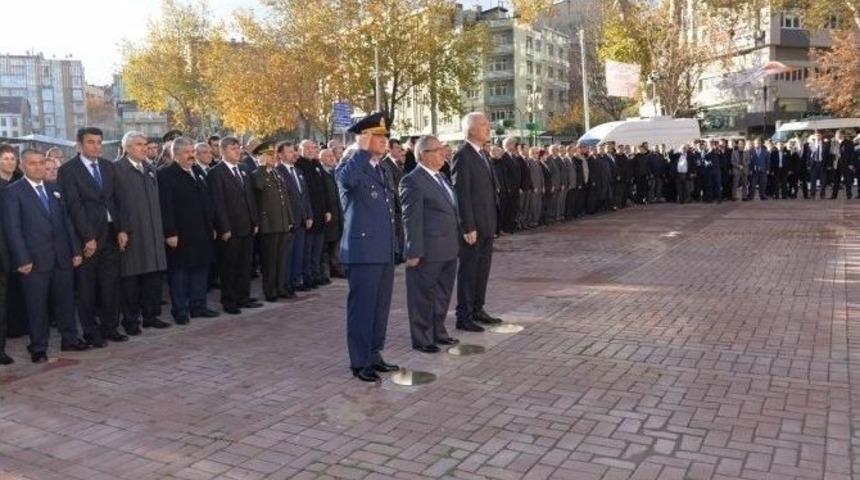 K&uuml;tahya&rsquo;da Atat&uuml;rk&rsquo;&uuml; Anma T&ouml;renleri