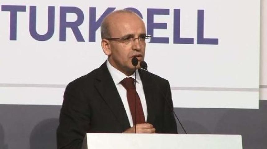 Şimşek: (Başkanlık Sistemi) Umuyoruz Ki &Ouml;n&uuml;m&uuml;zdeki Senenin Ilk Veya Ikinci &Ccedil;eyreğinde Hayata Ge&ccedil;irebilelim