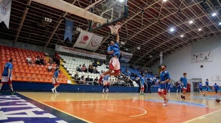 Kepez Belediyespor 4. Ma&ccedil;ına &Ccedil;ıkıyor