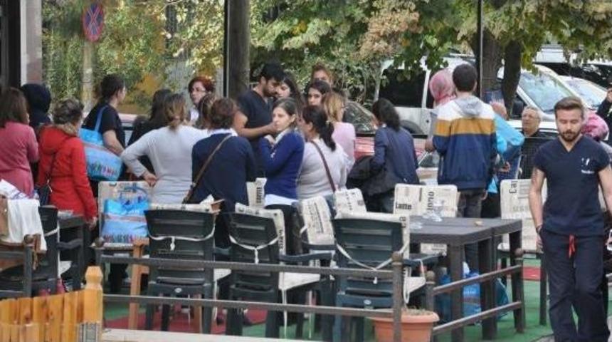 Denizli'de Tıp Merkezine Fet&ouml; Operasyonu