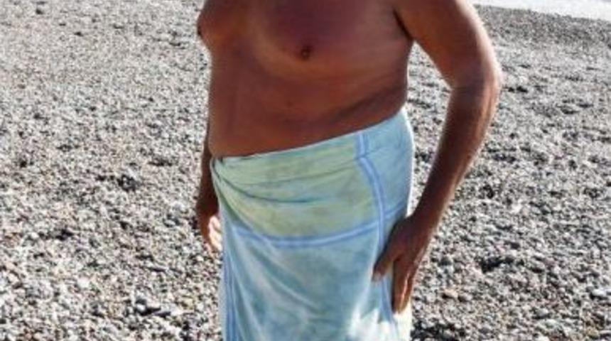 Denizde Öldüğü Sanıldı, Yüzerek Çıktı