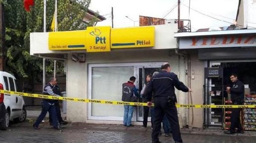 Elektrik Kesilince Ptt'yi Soymaya Kalkıştılar