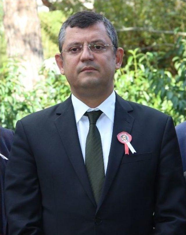 &Ouml;zel, Parti Meclisi Bildirisini Eleştirenlere Y&uuml;klendi 2