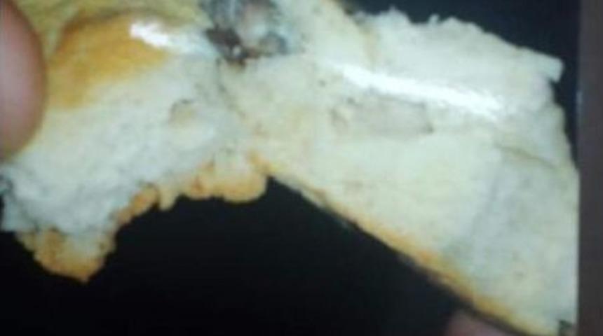 Ekmekten Fare &Ccedil;ıktı ,fırıncının 1 Yıl Hapsi Isteniyor