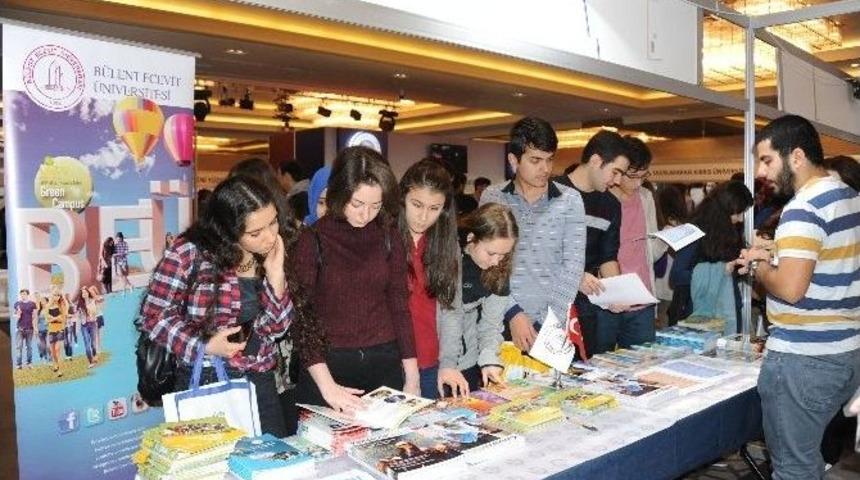 Be&uuml; Eğitim Fuarına Katıldı