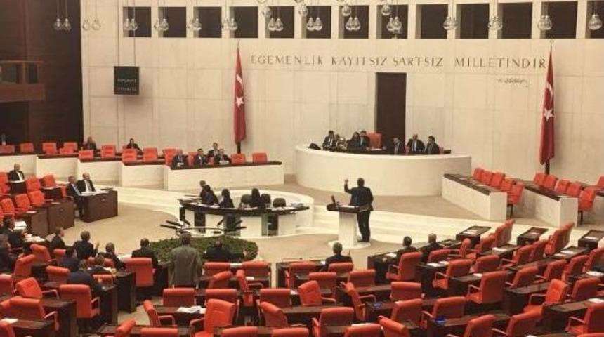 Engin Altay Ve Maliye Bakanı Naci Ağbal Arasında Meclis Genel Kurulu'nda Tartışma (Yeniden) (2)