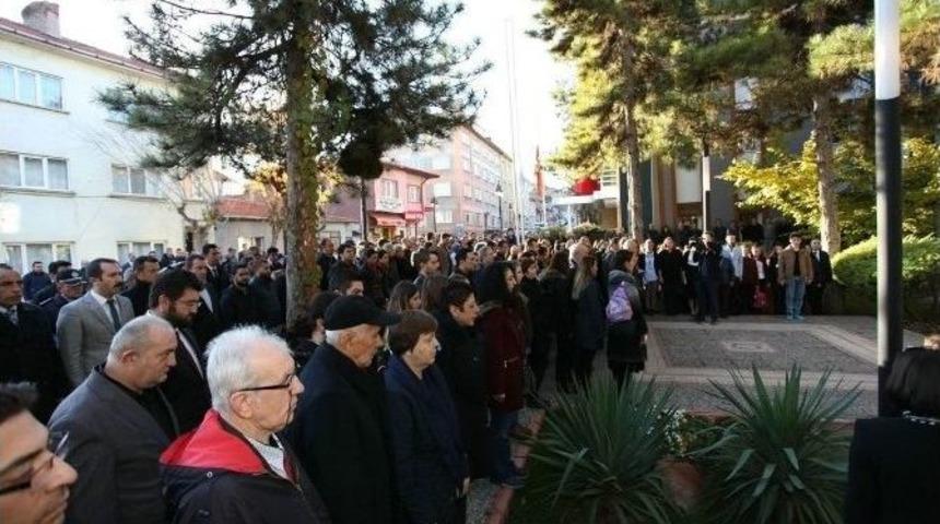 Odunpazarı Belediyesi Ata&rsquo;sını Unutmadı