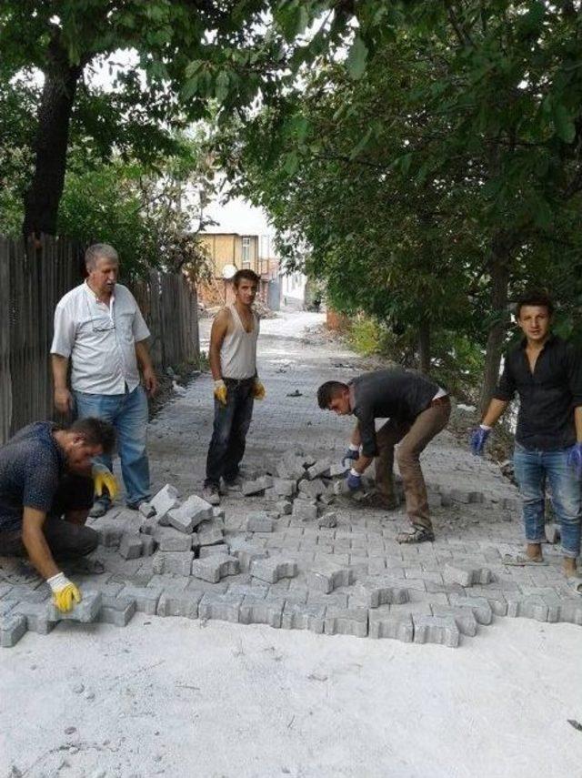 Yukarızeytin Köyünden Özel İdare’ye Yatırım Teşekkürü