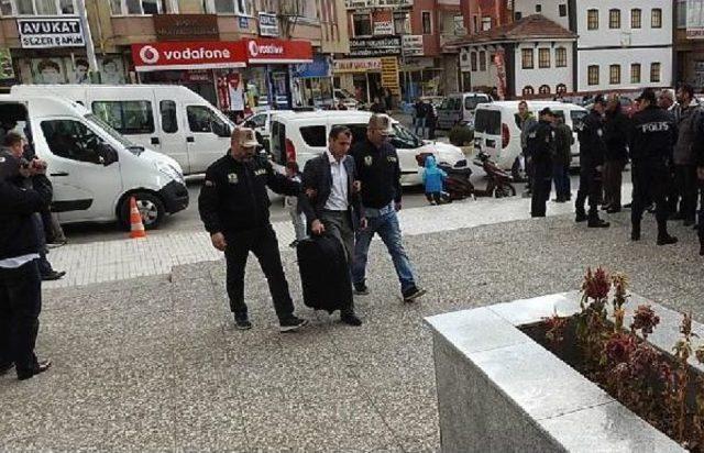 &Ccedil;orum da 9 Fet&ouml; Ş&uuml;phelisi Adliyeye Sevk Edildi 1