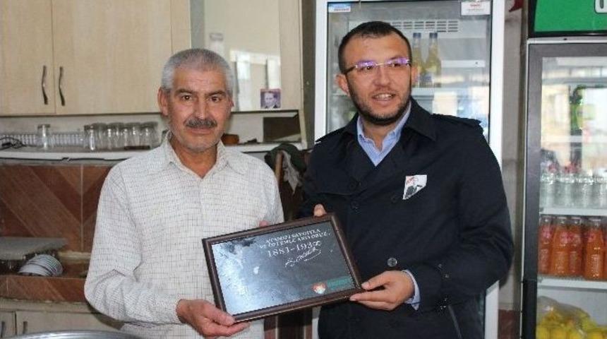 Başkan Yavaş&rsquo;tan Anlamlı Hediye