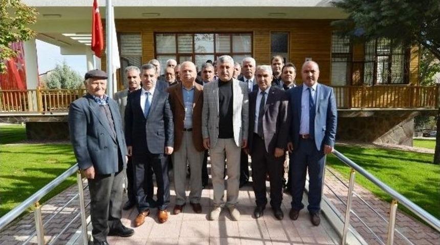 Başkan Polat Yakınca Mahallesini Ziyaret Etti