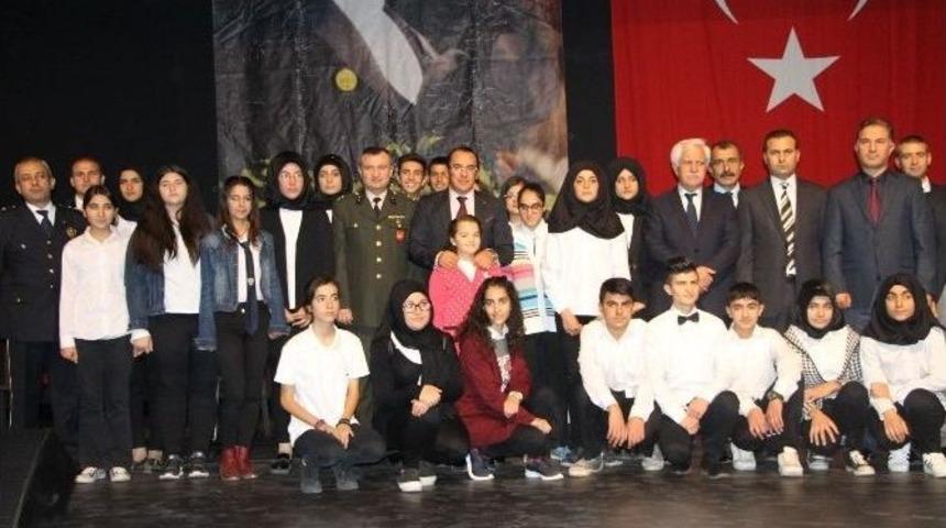 Kahta&rsquo;da 10 Kasım Atat&uuml;rk&rsquo;&uuml; Anma Programı D&uuml;zenlendi