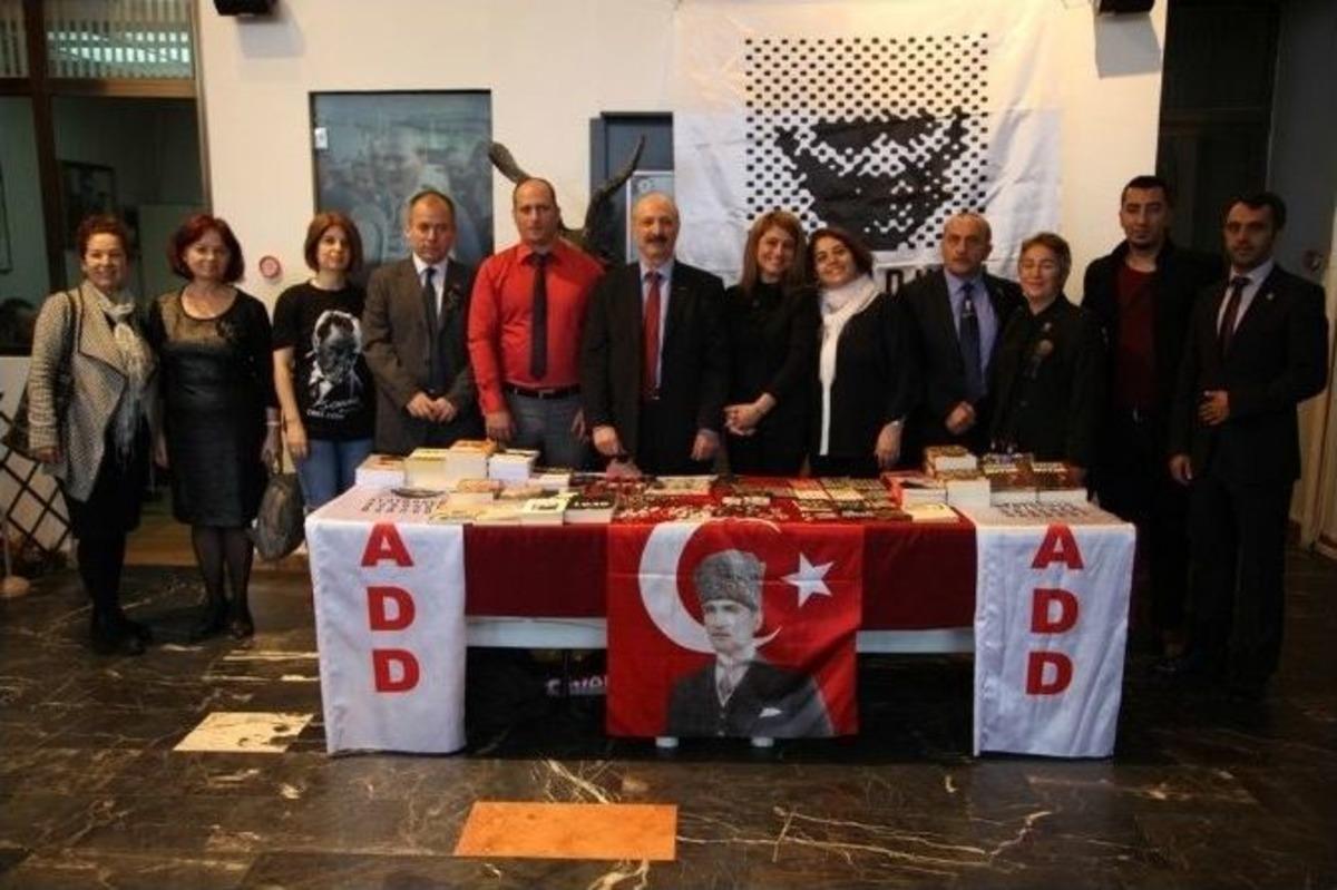 Kartal&rsquo;da "10 Kasım Ata&rsquo;ya Saygı" Sergisi A&ccedil;ıldı