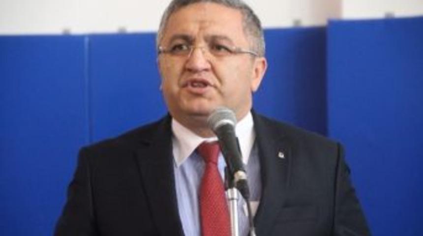 Yılmaz, T&uuml;rkiye &Uuml;niversite Sporları Federasyon Denetleme Kurulu&rsquo;na Se&ccedil;ildi