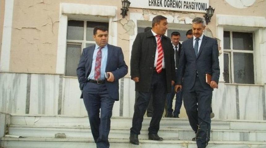 Van Milli Eğitim M&uuml;d&uuml;r&uuml; Kırekin&rsquo;in &Ouml;zalp Ziyareti