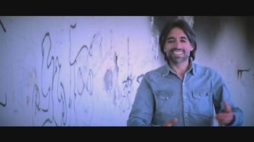 Doğubayazıt'ta Yerel Sanat&ccedil;ı, Otomobilinde &Ouml;ld&uuml;r&uuml;ld&uuml;