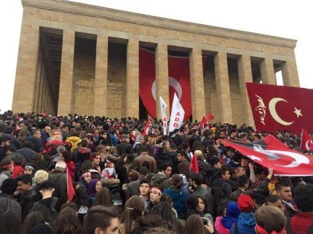 73 Yaşındaki Döndü Turalı: Atatürk Için Canımı Feda Ederim, Hastalansam Da Emekleyerek Geleceğim