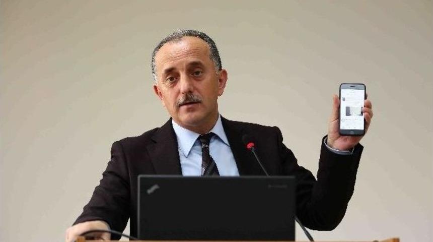 Başkan Lokman &Ccedil;ağırıcı, &Uuml;niversiteli Gen&ccedil;lerin Sorularını Cevapladı