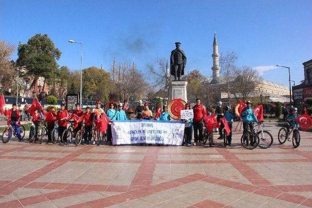 Pedallar, Atatürk İçin Çevrildi