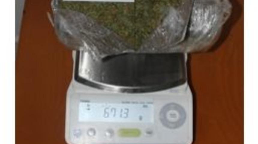 Araca Zula Yapılmış 10 Kilo 711 Gram Esrar Ele Ge&ccedil;irildi