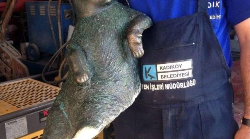 Hırsızlar Tombili&rsquo;nin Heykelini Geri Bıraktı