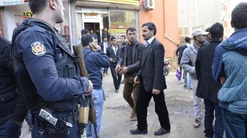 Siverek'te Aileler Kavga Etti: 2 Yaralı