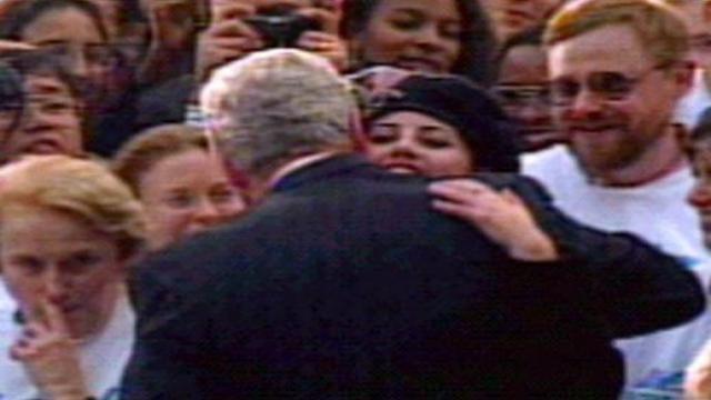 Lewinsky, Clinton&rsquo;ı b&ouml;yle baştan &ccedil;ıkarmış 2