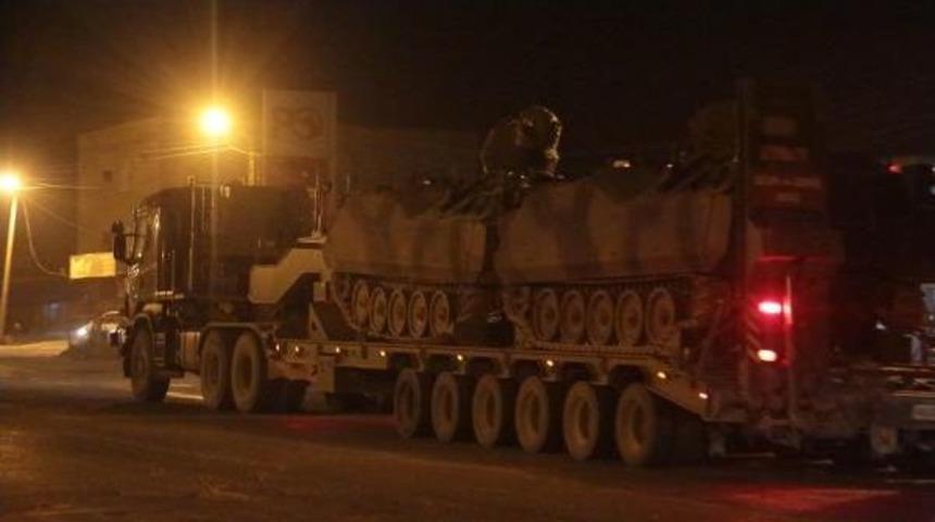 Silopi'ye Zırlı Personel Taşıyıcı Sevkiyatı