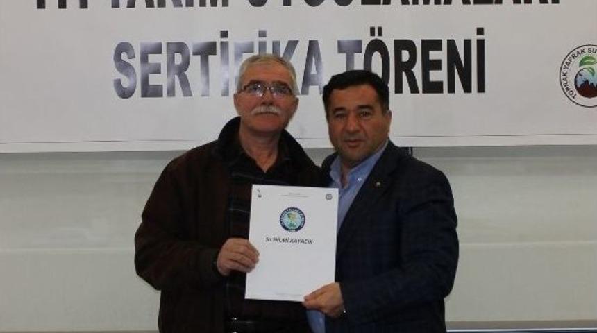 İyi Tarım Uygulamasına Katılan &Uuml;reticiler Sertifikalarını Aldı