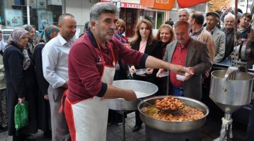 Atat&uuml;rk&ccedil;&uuml; D&uuml;ş&uuml;nce Derneği Simav Şubesi&rsquo;nden Lokma Hayrı