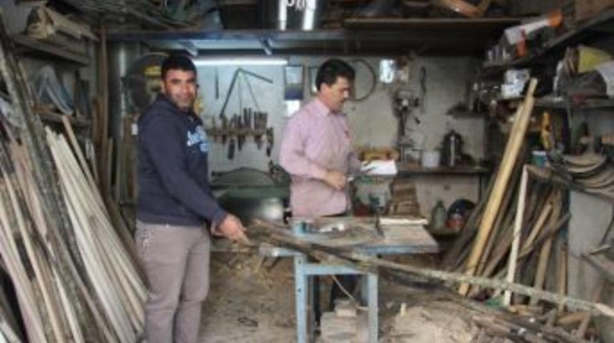 Zeytin Hasadı &Ouml;ncesinde Sırığa Rağbet Arttı